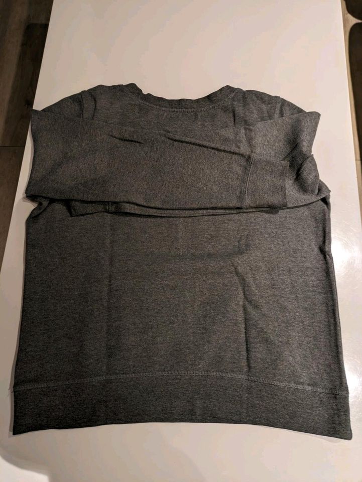 Pulli /Pullover Damen Größe 36/38 in Sulzfeld im Grabfeld