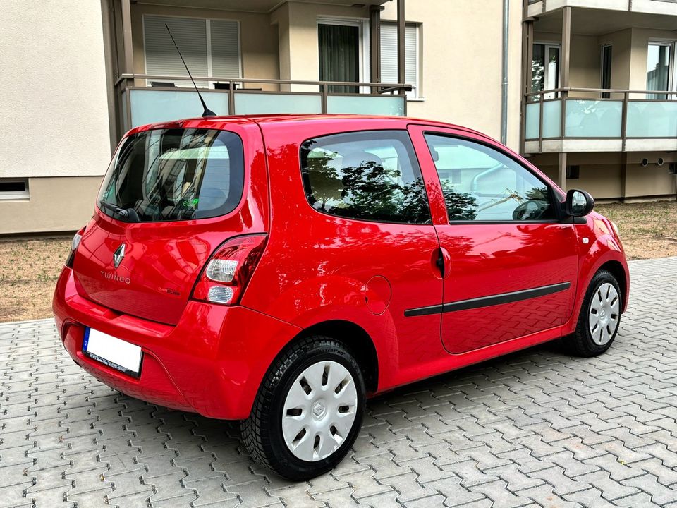 Renault Twingo mit Klimaanlage Servo TÜV in Dreieich