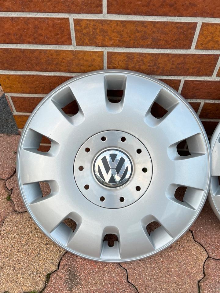 VW Radkappe Radzierblende neuwertig T5, T6, Golf 16 Zoll Felgen in Neuenstadt