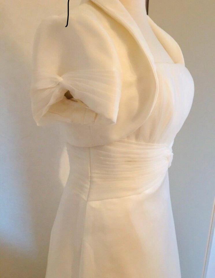 Neu Brautkleid Hochzeitskleid mit Bolero Größe 42/44 in Bretten