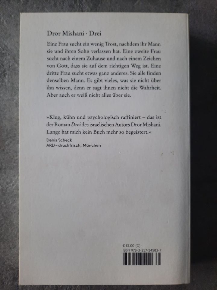 Dror Mishani: Drei (Buch) in Solingen