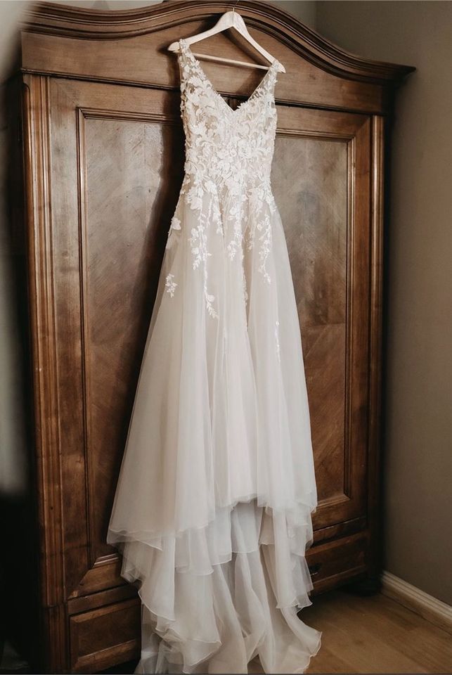 Brautkleid Hochzeitskleid Kleid Demetrios Ivory 36 / S Ivory in Essen