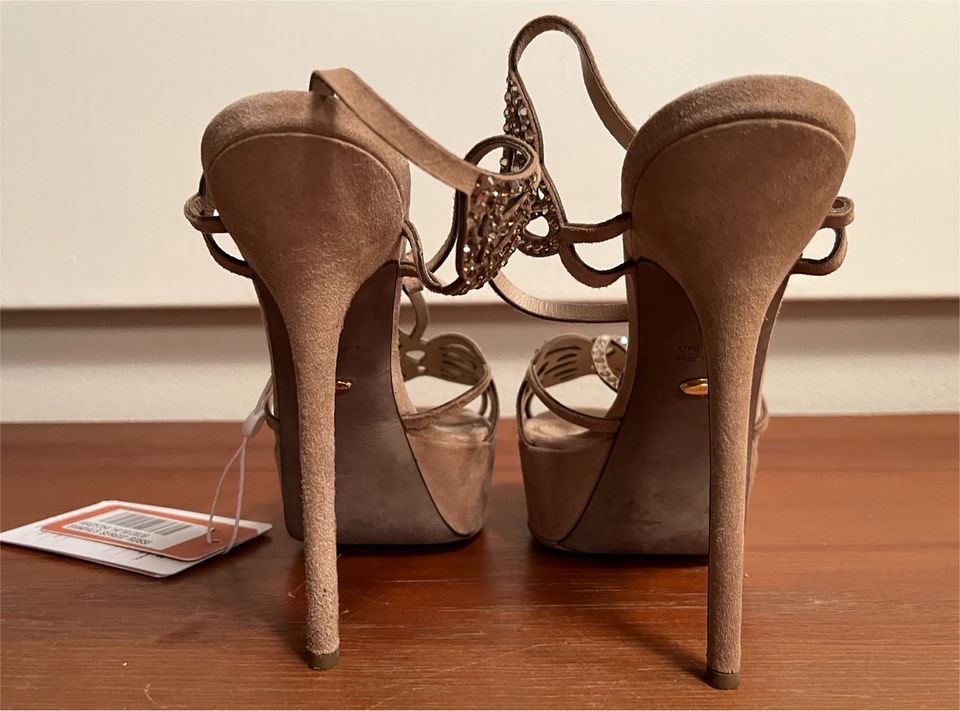 Sexy High Heel Designer Sandale von Sergio Rossi. Neuwertig! in Tutzing