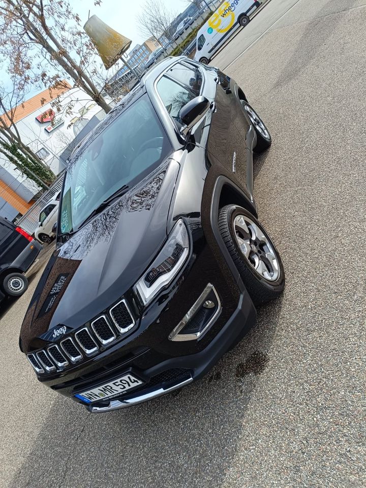 Jeep Compass 1.4 MultiAir Limited 4x4 Auto Limited in Fellbach