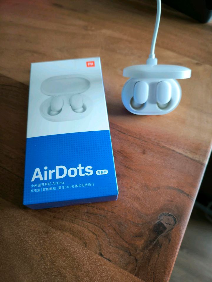 Xiaomi AirDots Bluetooth Kopfhörer in Frankfurt am Main