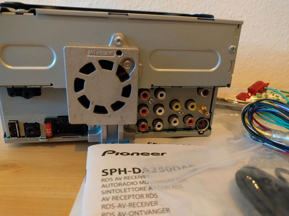 Pioneer SPH-DA250DAB in Rostock