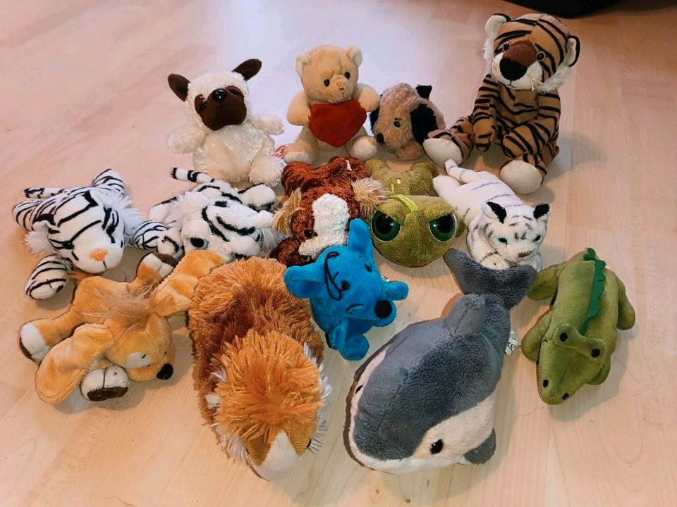 Kuscheltiere, Stofftiere, Magnetstofftiere, Sandtiere, Spielzeug in Leipzig