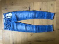 NEU Jeans Zara Trafaluc Super Stretch + Push- Up formend Gr. 34 Brandenburg - Woltersdorf Vorschau