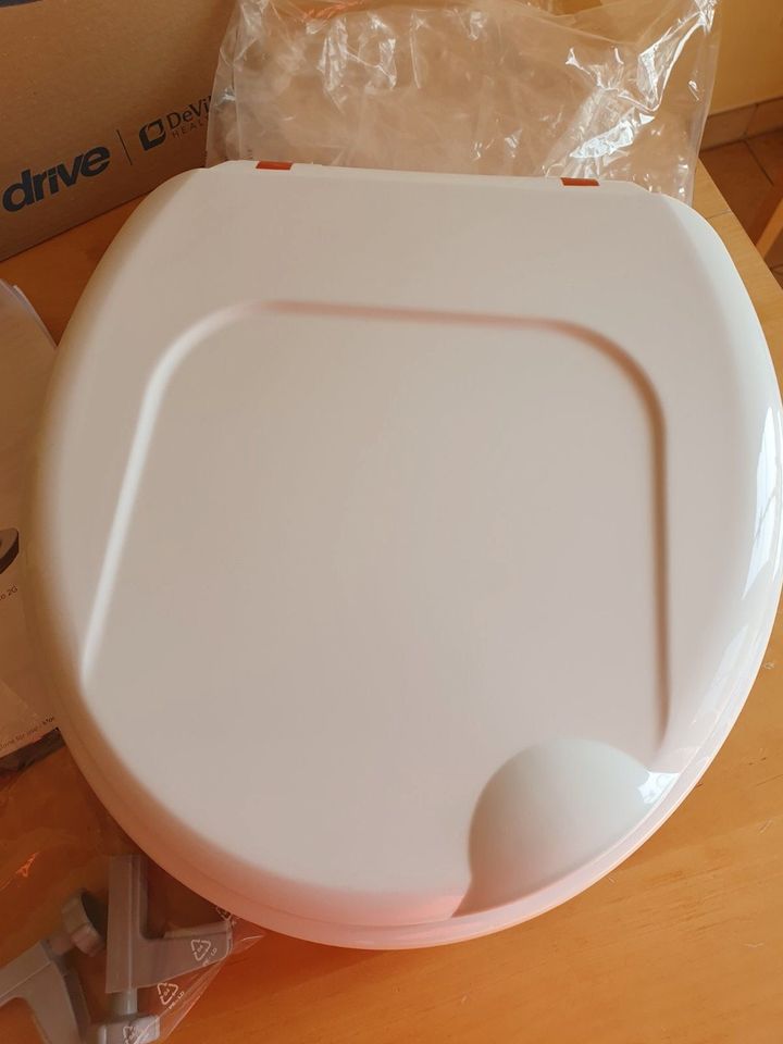 Toilettensitzerhöhung WC-Sitz-Erhöhung Ticco 2 G 10 cm in Lengede