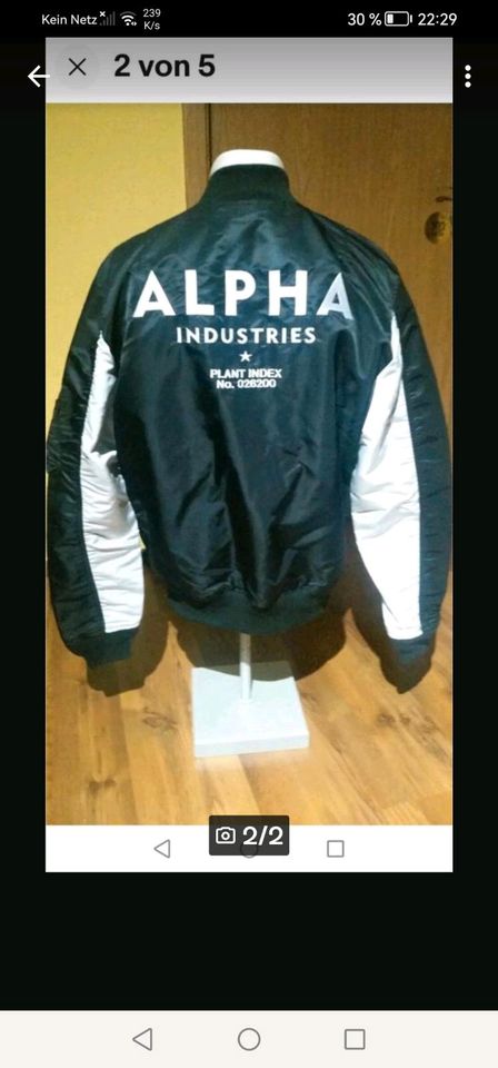 Alpha industries bomber Jacke Gr.L Neu in Dillenburg