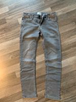 Jeans grau Gr. 152 Sachsen - Ottendorf-Okrilla Vorschau