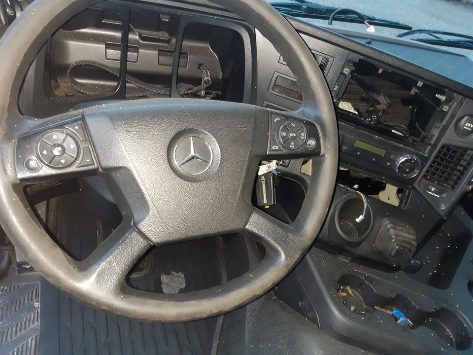 Mercedes Actros Arocs Fahrerhaus Kabine Classicspace M 320 in Bad Füssing