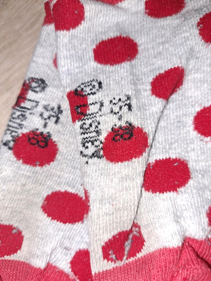 2x2 Minnie  Mouse Socken  Zwillinge   gr 35-38 in Waldalgesheim