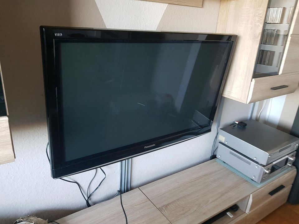 Panasonic Plasma Fernseher in Sierksdorf