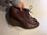 Görtz Wedges Stiefeletten neu 37  Leder Saarland - Beckingen Vorschau