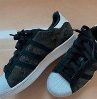 Sneaker | Adidas Superstar | Schlangenmuster | Limited Edition Niedersachsen - Seevetal Vorschau