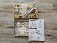 Revell Baukasten F16-A vintage Nordrhein-Westfalen - Brilon Vorschau