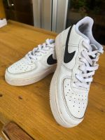 Nike Air Force , sehr guter Zustand, kaum getragen Hessen - Langenselbold Vorschau