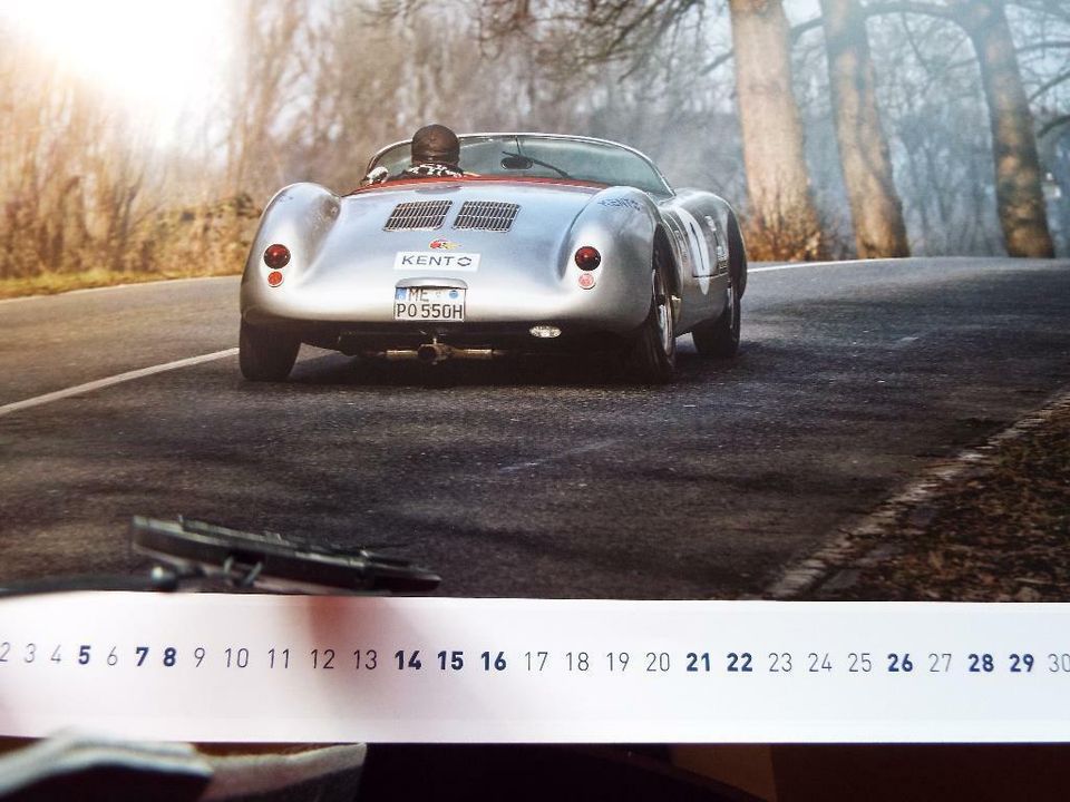 Porsche  Bilder Kent Kalender Original Top wurde nicht benutzt in Leipzig