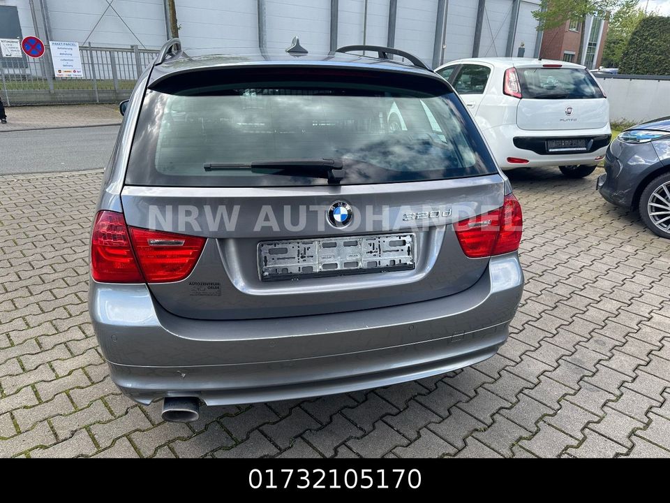 BMW 320 Touring Automatik Panorama Xenon Navi PDC in Coerde