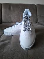 Sneaker weiß Niedersachsen - Wilhelmshaven Vorschau