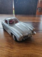 Burago Modellauto Mercedes 300 SL Bayern - Altdorf bei Nürnberg Vorschau