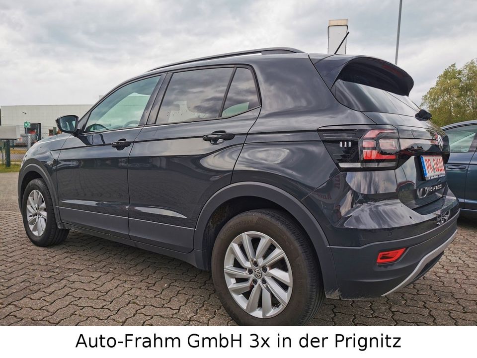 Volkswagen T-Cross Life SHZ in Wittenberge