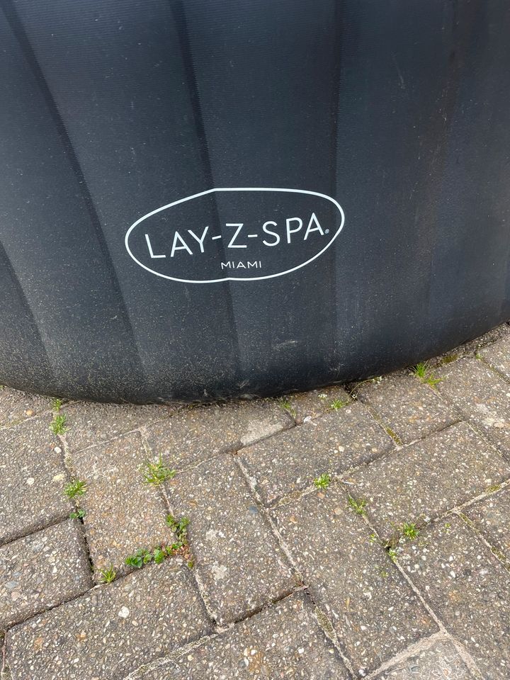 Whirlpool Lay Z Spa Miami in Düsseldorf