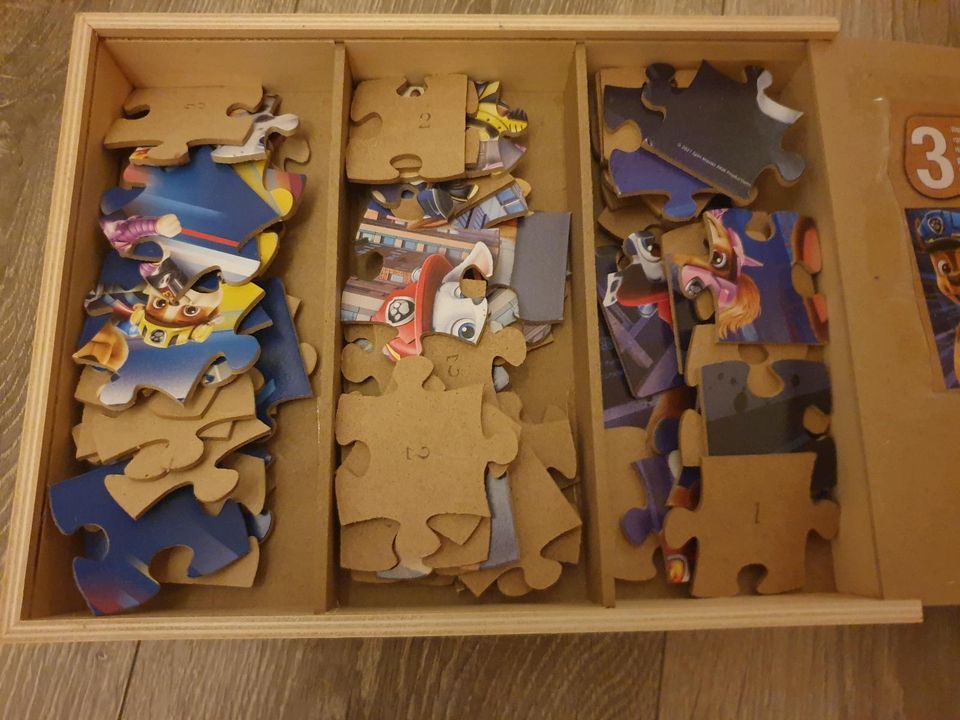 Paw Patrol Holzpuzzle 3 Stück in Gladbeck