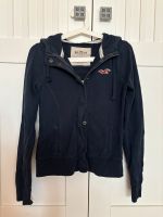 Hollister Pullover Hoodie dunkelblau Gr. M Hessen - Groß-Gerau Vorschau