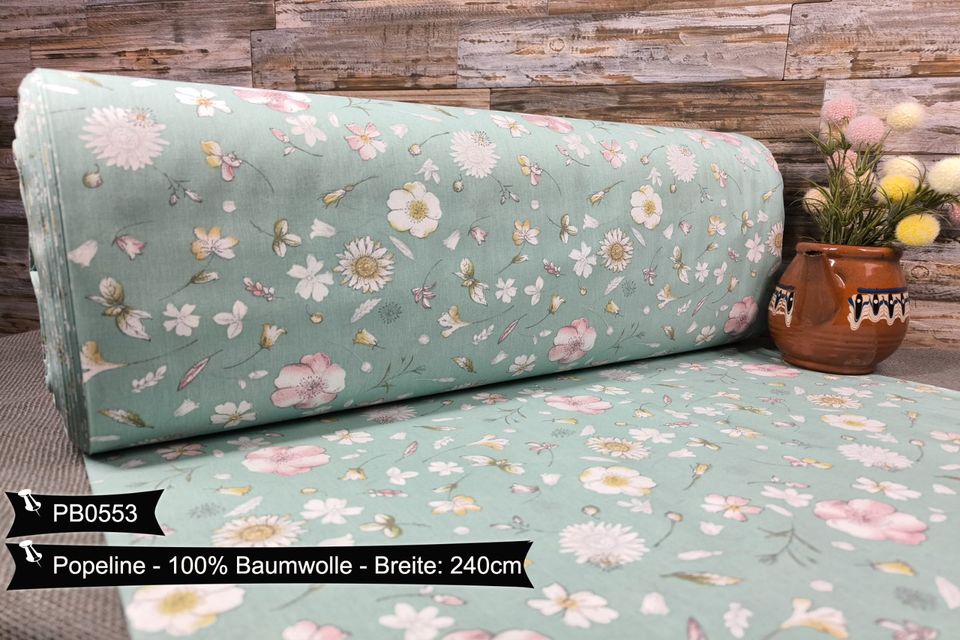 Baumwollstoff Doppelbreit 240cm VERSANDFREI Popeline Blume Motiven Weihnachten Stoffe Meterware ab 50cm Baumwolle Bastelstoffe Hochwertige Patchwork Basteln Dekostoffe Deko Stoff Öko-Tex in Leipzig