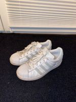 Adidas Superstar Damen | Gr. 39 Dresden - Friedrichstadt Vorschau