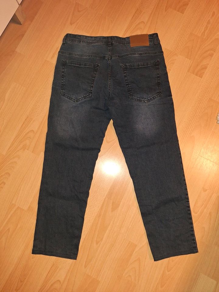 Jean Pascale Jeans W32 L30 dunkelblau in Leipzig