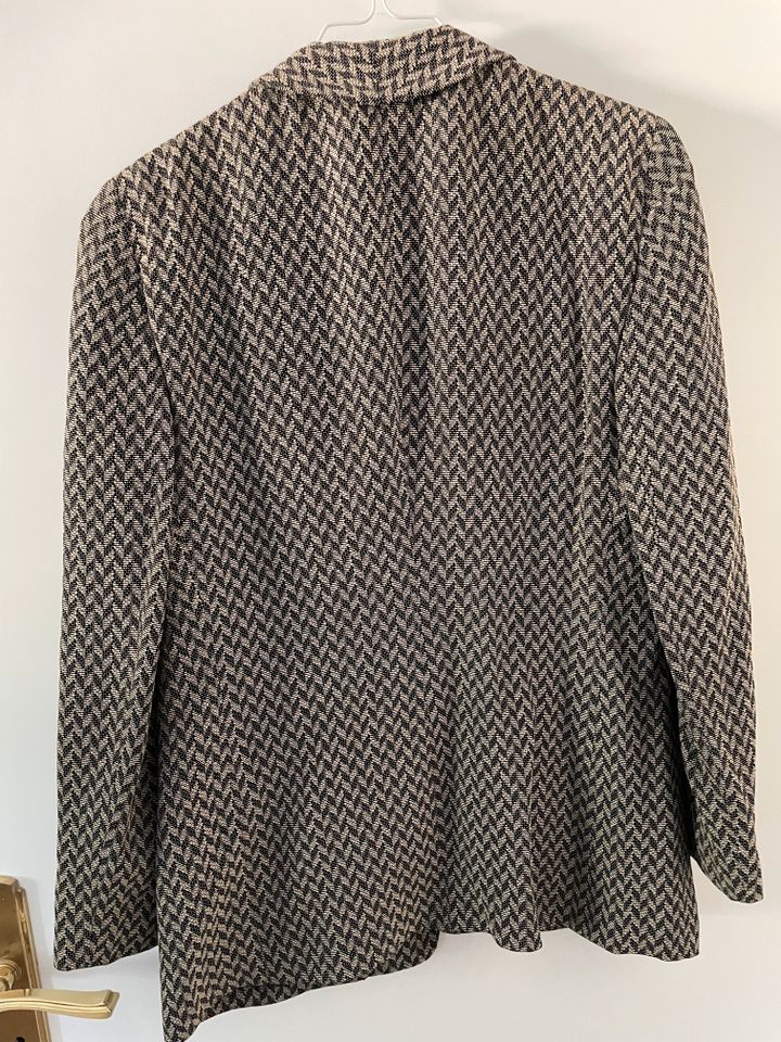 Giorgio Armani Jacket/Blazer Damen Größe 38 in München