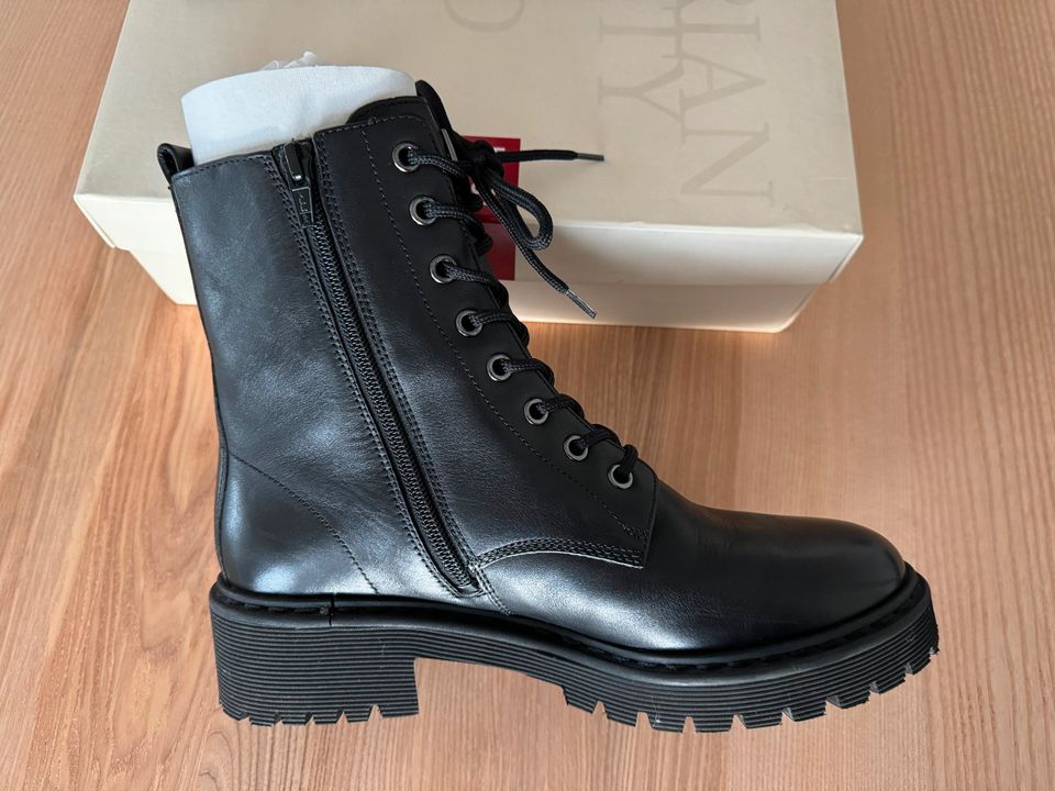 Högl Schnürstiefelette Stiefel Combat Boots Leder neu in München