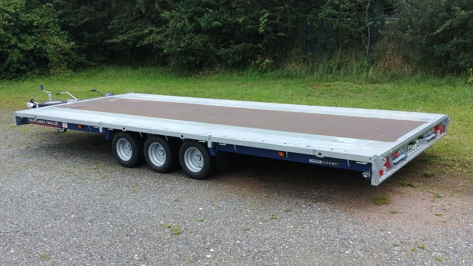 Großer Trailer Autotrailer Anhänger 550x225 mieten leihen flach in Hamburg