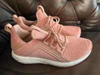 PUMA Damen Mega NRGY Zebra WN's Cross-Trainer Gr.38 Berlin - Reinickendorf Vorschau