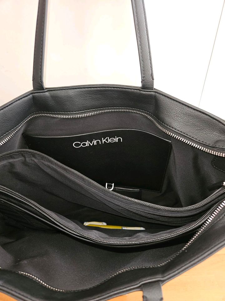 Calvin klein Tasche Schoper in München