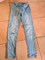 H&M Jeanshose Gr 140 used look verstellbar Sterne Strasssteine Bayern - Mömbris Vorschau