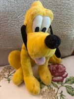 Disney Pluto sitzend ca. 27cm unbespielt / Hund Nordrhein-Westfalen - Ratingen Vorschau