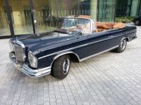 Mercedes W 111 Cabrio 220 SEb Frankfurt am Main - Dornbusch Vorschau