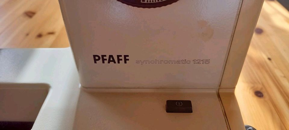Pfaff Synchromatic 1215 Nähmaschine in Remshalden