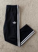 Adidas Originals Firebird Hose Trainingshose schwarz Gr. S Retro Kr. München - Gräfelfing Vorschau