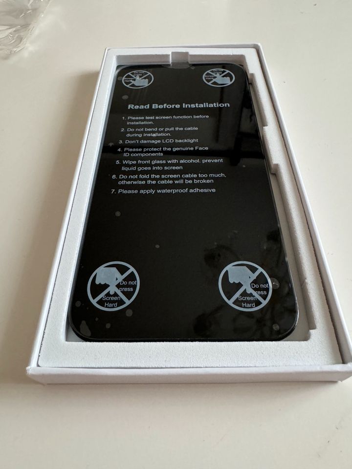 Display für iPhone 12 Pro Max in Illertissen