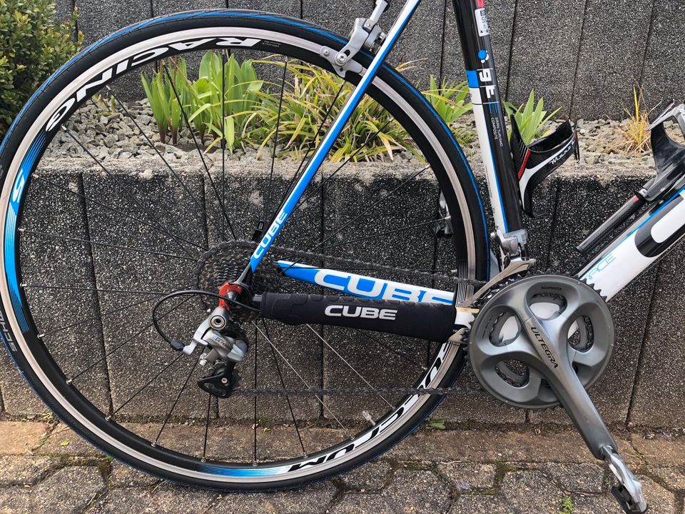 Rennrad Cube GTC Agree Race Voll Carbon Shimano Ultegra in Eppelborn