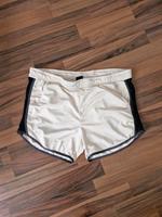 Weiße kurze Hose Größe L Häfen - Bremerhaven Vorschau