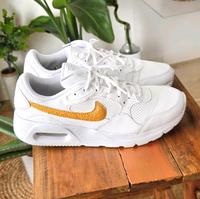 Nike Sneaker Air Max weiß Gr 40 gold Premium special edit Friedrichshain-Kreuzberg - Kreuzberg Vorschau
