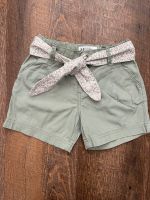 Shorts H&M mit süßem Blumenband Gr 98 Innenstadt - Köln Altstadt Vorschau