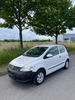 VW Fox 1.4 nur 34k Km, 1. Hd Scheckheft, TÜV Neu MwSt TOP Zustand Nordrhein-Westfalen - Neuss Vorschau