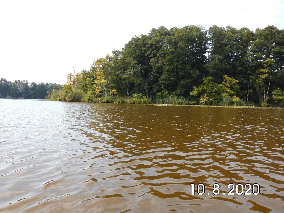 Freizeitgrundstück am Wasser gesucht in Hagen im Bremischen